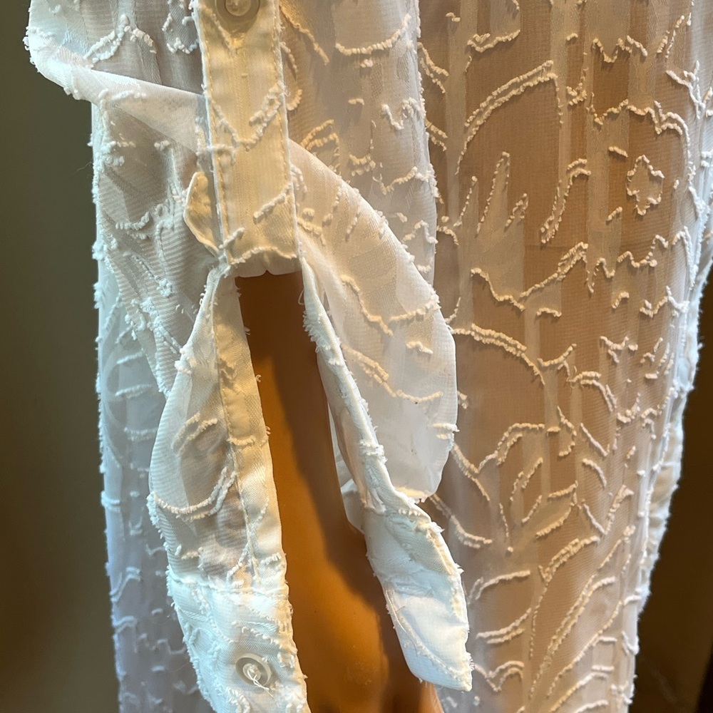 White dress, over shirt or swimsuit cover up - Picture 3 of 7